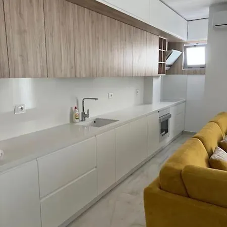 Paradise Dream 2 In *