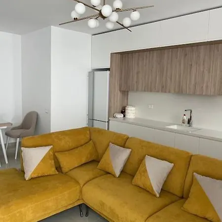 Paradise Dream 2 In Vlorë